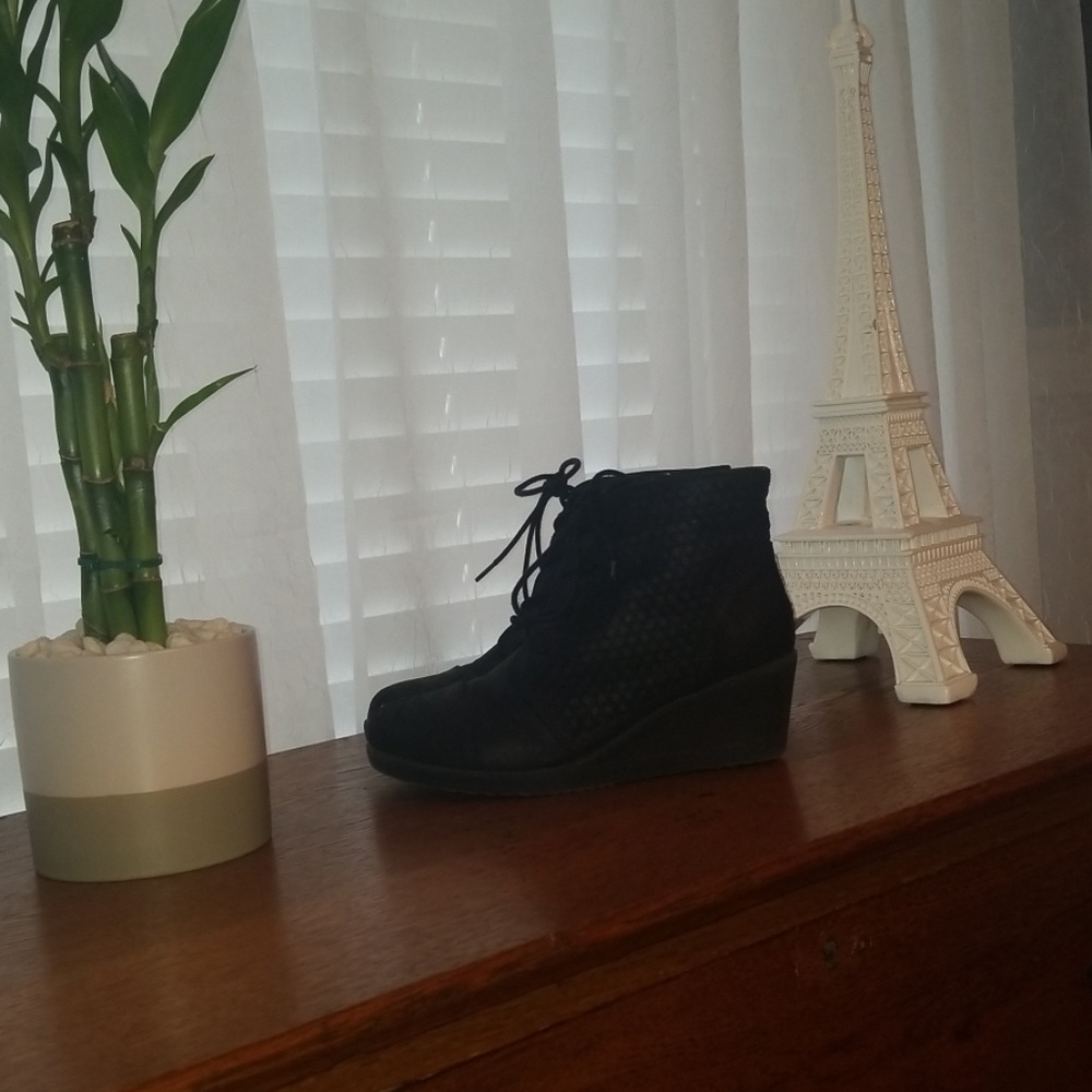 ❤SO Harmony Girls' Wedge Ankle Boots❤